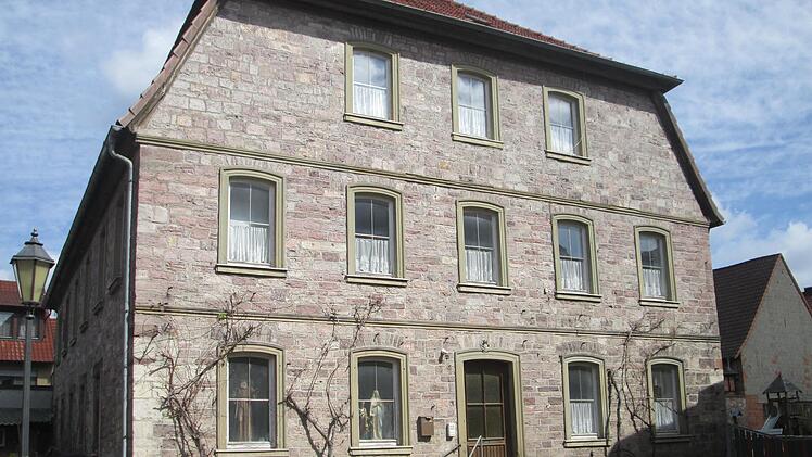 Auch der "Schafhof", das ehemalige Waisenhaus, käme als Pflegunterkunft in Frage. Foto: Winfried Ehling