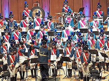 Im Max-Littmann-Saal hat für die Eltern das Jahreskonzert der Ines Strauß Städtischen Musikschule und des Jugendmusikkorps’ stattgefunden.