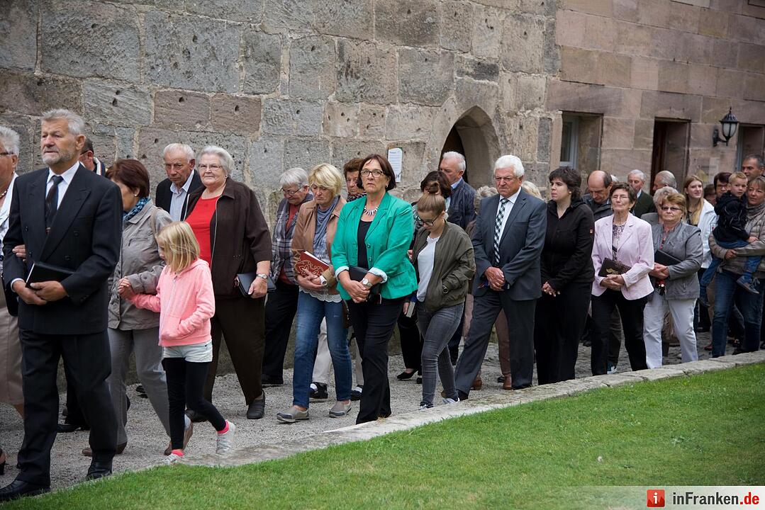 Nach einjähriger Kirchensanierung: Hannberg feiert die Wiedereröffnung der Wehrkirche der Pfarrei Geburt Mariens Hannberg