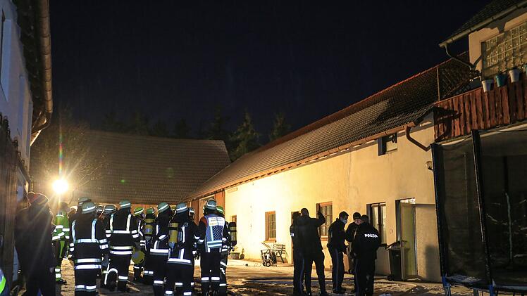 Feuer im Dachstuhl einer Scheune in Stappenbach