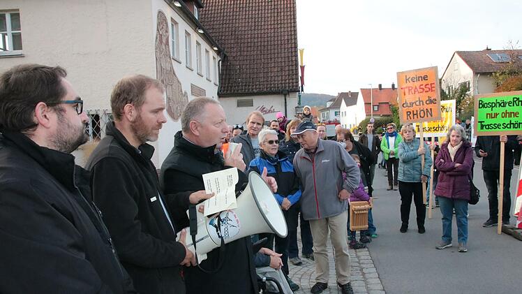 Eindrücke von der Demo gegen die P 43 in Elfershausen.