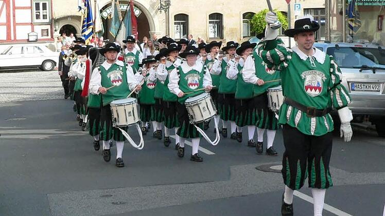 Die Uniformen früher: barock.