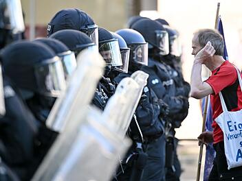 Würzburg: Verkehrsbehinderungen wegen Demonstration möglich - welche Straßen betroffen sind Würzburg: Verkehrsbehinderungen wegen Demonstration möglich - welche Straßen betroffen sind