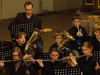 Die Bläser der Big Band überzeugten mit fetzigen Melodien. Fotos: Johanna Eckert