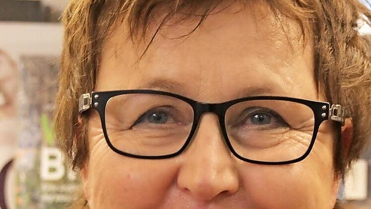 Christl Buschmann-Rompf, Bad Kissingen: "Mein politisches Erwachsenwerden fing mit Helmut Schmidt an, als er Kanzler wurde, habe ich die Politik zum ersten Mal sehr bewusst wahrgenommen. Besonders geschätzt habe ich an ihm seine Geradlinigkeit und Ehrlichkeit - auch wenn es mitunter unbequem war."