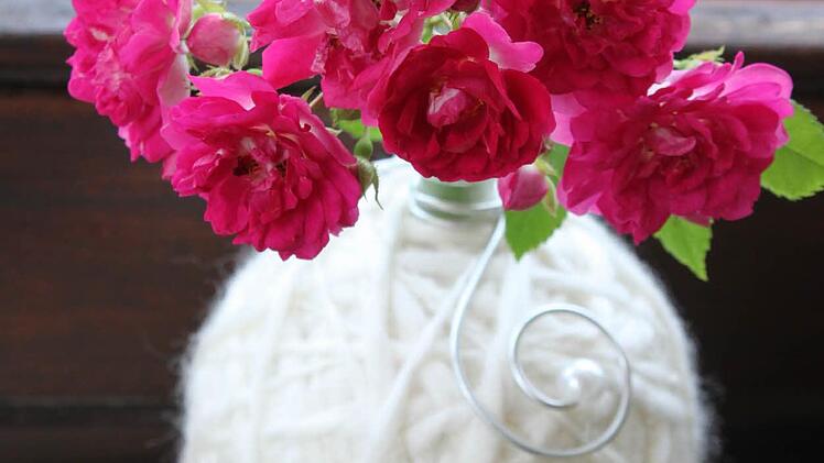 Tischdeko mit Mini-Rosen
