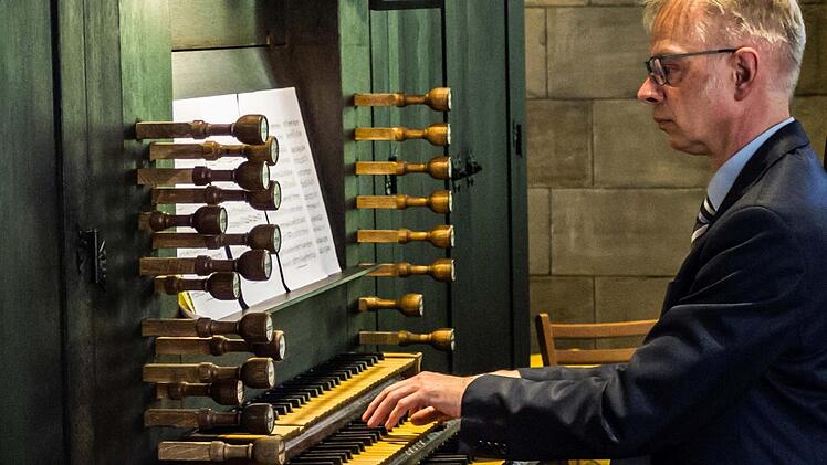 Peter Stenglein gestaltete ein Konzert an der Rohlf-Orgel von St. Augustin. Foto: Jochen Berger