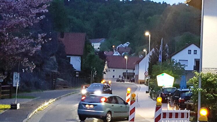 Die Trubachtalstraße in Obertrubach ist bis Juni eine Baustelle. Foto: Franz Galster
