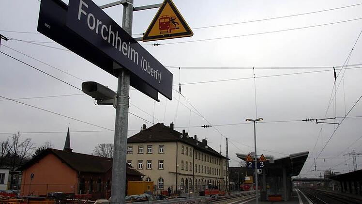 Am frühen Mittwochmorgen kam es auch in Forchheim zu Verspätungen im Zugverkehr.  Foto: Archiv Deutsche Bahn