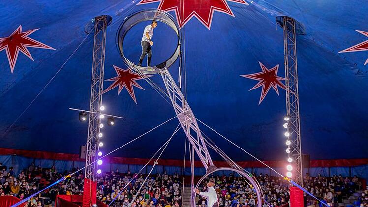 Nürnberg: Weihnachtscircus kehrt in Metropolregion zurück - "Spannung pur"