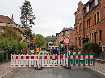 Der Kreuzungsbereich Callenberger Straße / Raststraße ist bis Ende Oktober gesperrt.