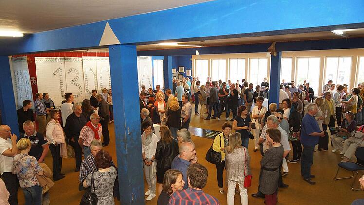Eröffnung der Ausstellung im ehemaligen KaufhausFoto: Arkadius Guzy