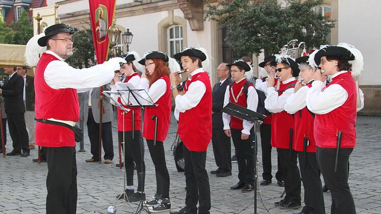 Wie es Tradition ist, war auch der Spielmannszug wieder mit von der Partie. Foto: Sonny Adam