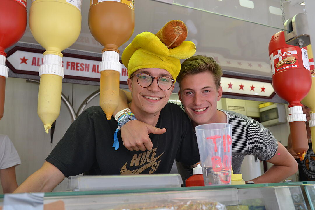 Currywurst, Falafel, Nutella-Eis: Bei Rock im Park gibt es für jeden etwas