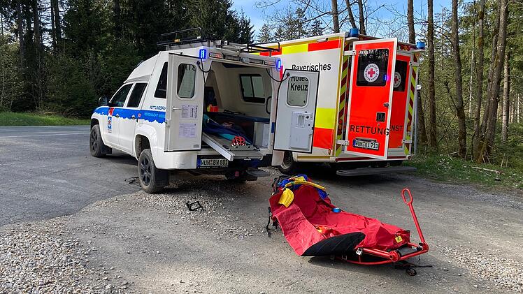Weißenstadt: Schüler verletzt sich beim Wandern im Fichtelgebirge - Lehrer kommt zu Hilfe