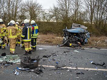Fahrer stirbt bei Unfall auf B470 im Kreis Erlangen-H&ouml;chstadt