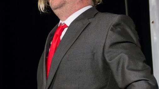 Donald Trump (Michael A. Tomis) war auch Teil der Show des Totalen Bamberger Cabarets.  Fotos: Ulrike Langer