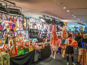 Das Kaufangebot auf der Franco lockte die Fans.Ronald Rinklef