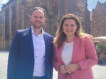 N&uuml;rnberg: Neuer Leiter der Wirtschaftsschule - diese Erfahrungen bringt Nils Marko mit