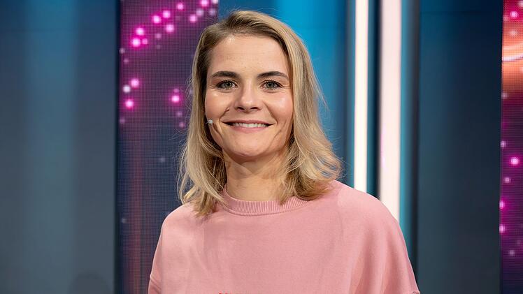Hazel Brugger überrascht immer wieder mit lakonischer Lässigkeit - und mit trockenem Humor.