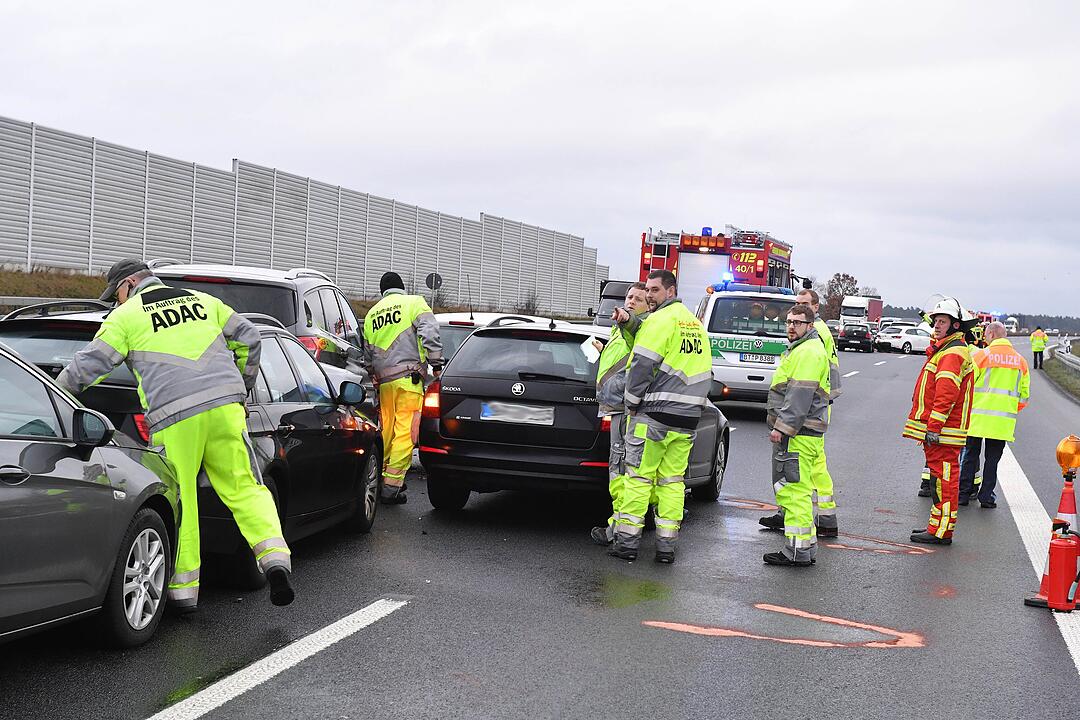 Massenunfall auf der A73 bei Breitengüßbach