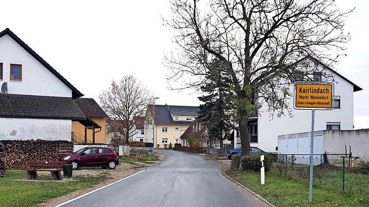 Auf der Ortsdurchfahrt von Kairlindach könnte eine Tempo-30-Zone entstehen. Foto: Richard Sänger