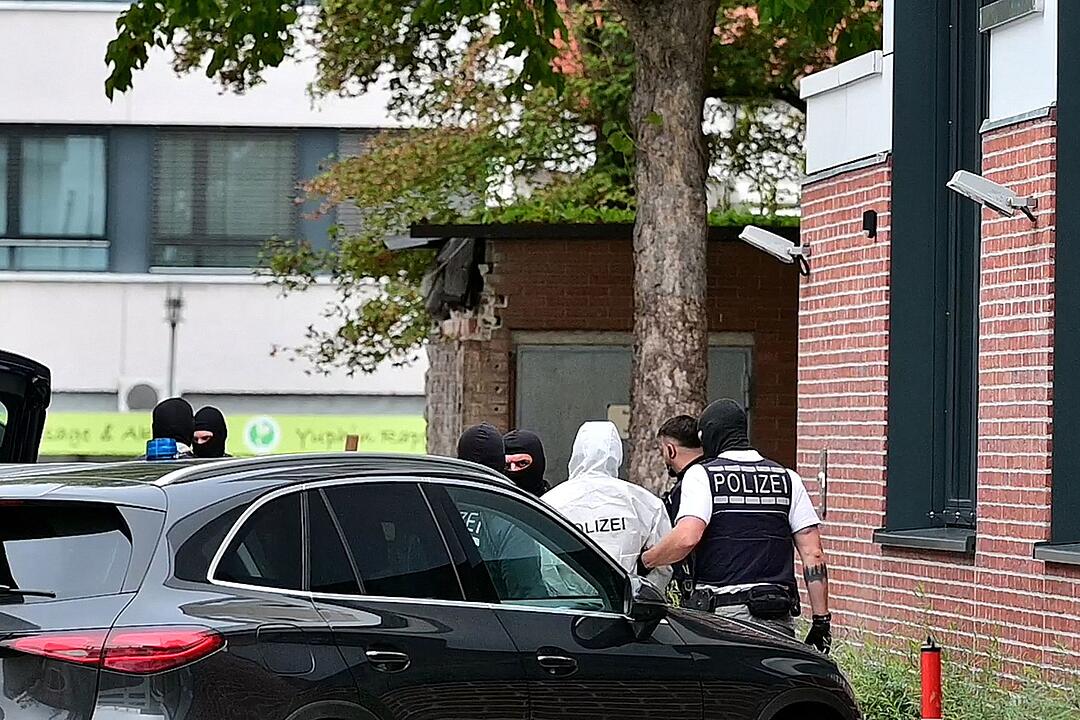 Sabotage in Polen: Verd&auml;chtige in Deutschland gefasst