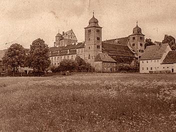 Historische Aufnahme aus den dreißiger Jahren - damals war der Thurnauer Schlossweiher trockengelegt. Foto: Archiv Stephan Tiroch