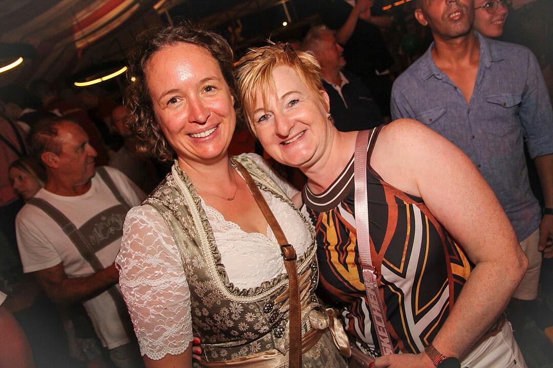 Am letzten Tag vom Bierfest wurde nochmal richtig gefeiert.