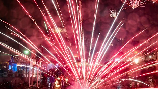 WhatsApp-Sprüche zu Silvester: Überrasche deine Lieben mit einem lustigen, schlauen oder einfach nur netten Neujahrs-Gruß