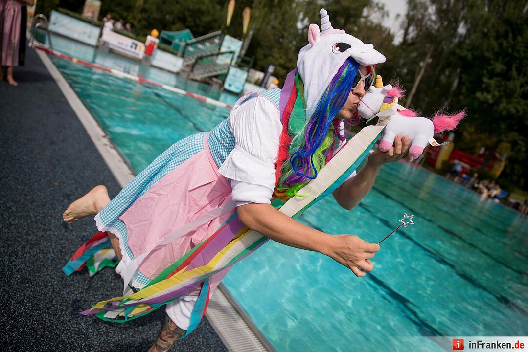 Dirndl-Flug Weltmeisterschaft