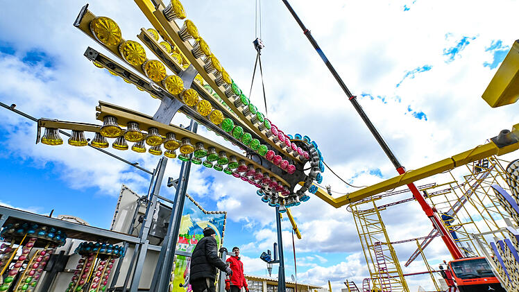 Nürnberger Frühlingsfest 2023 in den Startlöchern - so viel kostet ein Maß Bier