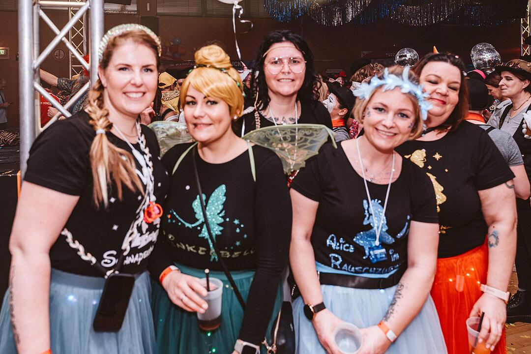 DJ Franky und DJ Matze lie&szlig;en die Halle beben!