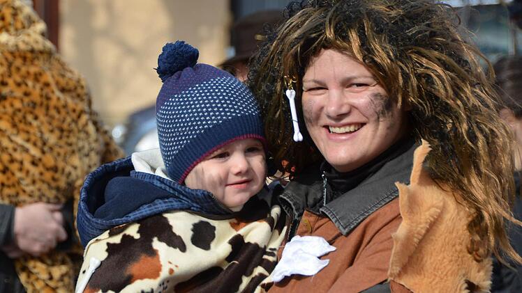 Faschingszug Rosenmontag in Waldfenster Foto: Peter Rauch