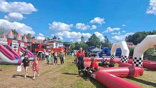 Fahrzeugschau, Hüpfburgfestival und vieles mehr war in Thuisbrunn geboten.
