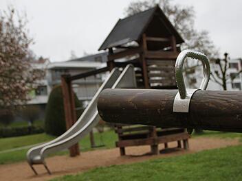 Rauchfreie Spielplätze oder  Open Air-Kino im Kurpark: Die Bürger brachten sich in einer lebhaften Diskussion  ein. Foto: Ulrike Müller