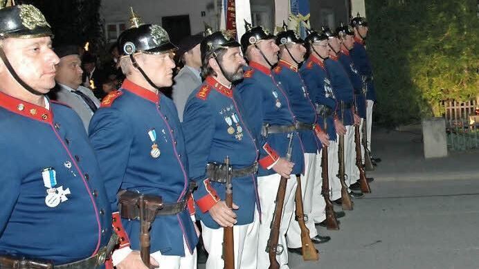 Der traditionswahrende Ehrenzug des KSK Friesen ist ein Aushängeschild im BSB Kreisverband Kronach und wird zum Jubiläum in Reitsch auf dem Dorfplatz zum Zeremoniell zum Großen Zapfenstreich antreten.  Foto: Karl-Heinz Hofmann