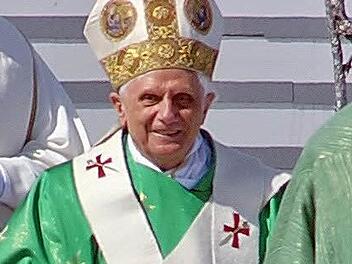 Dieses Foto von Papst Benedikt XVI. ist bei der Heiligen Messe in München im September 2006 entstanden. Foto: Günter Streit