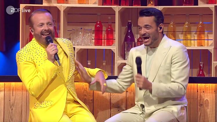 Richtig viel Spaß hatten - und bereiteten! - Showgastgeber Giovanni Zarrella (links) und sein Freund aus gemeinsamen Bro'Sis-Tagen Ross Antony bei der "Giovanni Zarrella Show".
