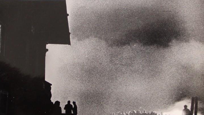 Mystische Stimmung am Feuerberg. Foto: Archiv Saale-Zeitung/Repro Johannes Schlereth