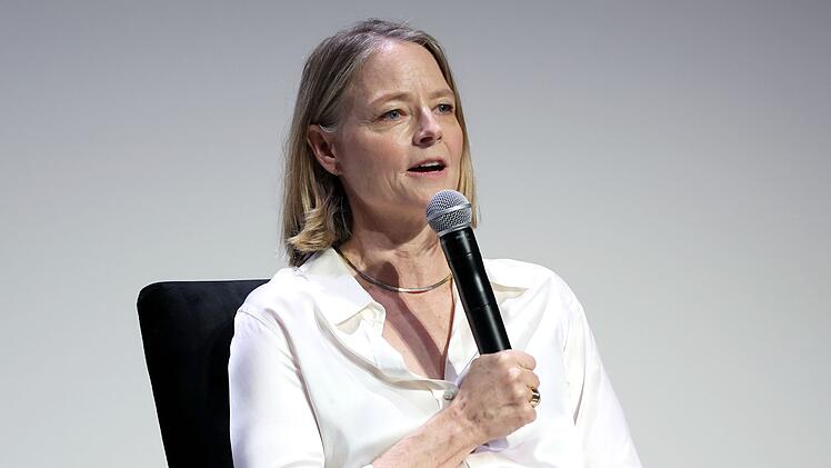 Im Rahmen eines Vortrages sprach Jodie Foster &uuml;ber die Rolle von KI im Filmgesch&auml;ft.