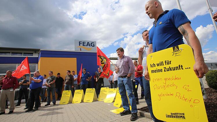 Proteste der Feag-Mitarbeiter vor dem Forchheimer Werk. Fotos: Barbara Herbst