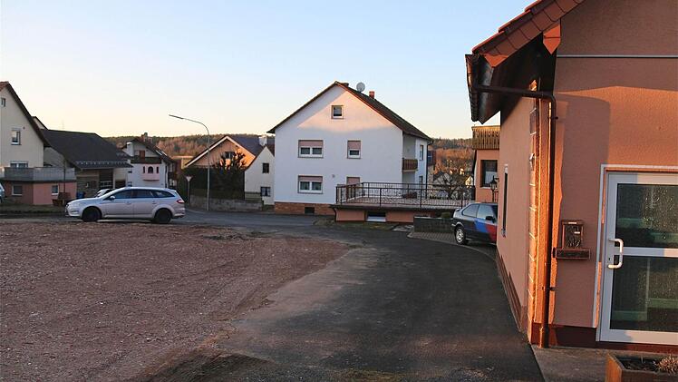 Der freie Platz muss nun neu gestaltet werden.  Foto: Gerd Schaar