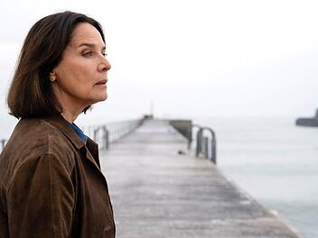 Kriminalpsychologin Cathrin Blake (D&eacute;sir&eacute;e Nosbusch) geht der Fall sehr nahe. Als Frau, die selbst Gefahr l&auml;uft, Opfer m&auml;nnlicher Gewalt zu werden, aber auch als Bekannte der ermordeten Orla.