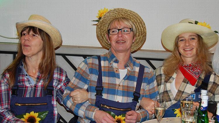 Eindrücke vom Faschingstreiben im Tattersall Foto: Dobschütz