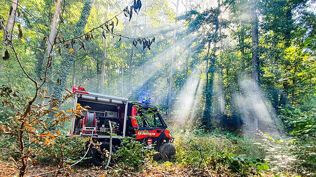 Das Kleinlöschfahrzeug leistete mit seiner Geländegängigkeit wertvolle Hilfe.  Foto:  Feuerwehr Forchheim