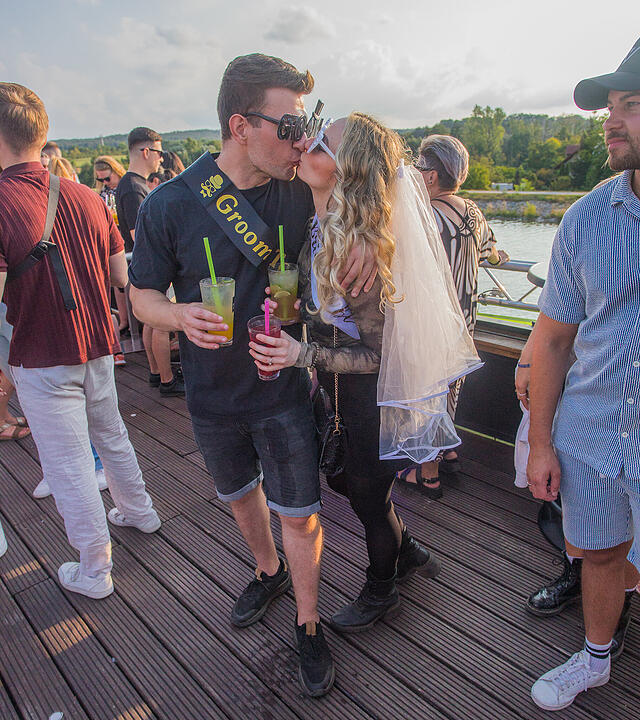 Auf drei Decks wurde richtig gefeiert!