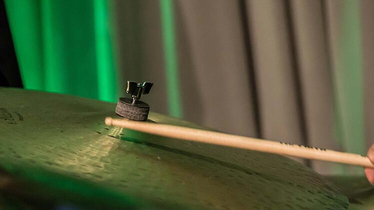 Impressionen von der Coburger Jazznacht: Beatrice Kahl und "B.groovy" bei "Leise am Markt".Foto: Jochen Berger