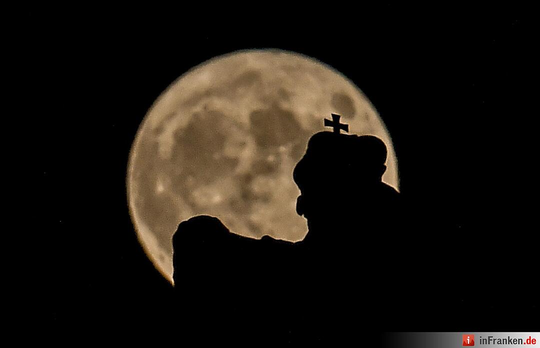 Die besten Bilder vom Supermond aus Franken und der Welt