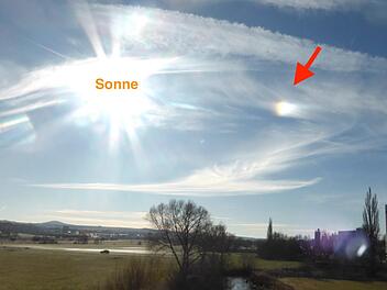 Unserem Leser Thom Roessler gelangen am Samstag Fotos einer Himmelserscheinung, die nicht alle Tage zu sehen ist, sogenannte Nebensonnen.Thom Roessler